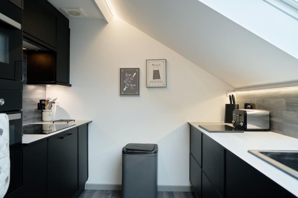 York City Central Apartment And Coffee Shop Exterior foto