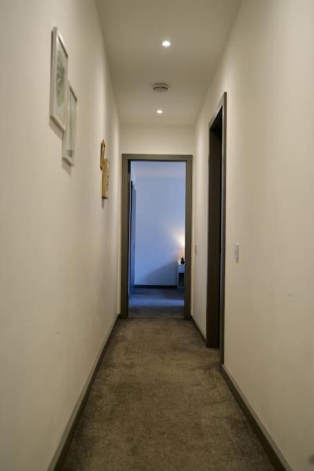 York City Central Apartment And Coffee Shop Exterior foto