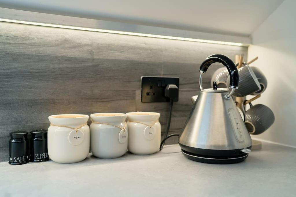 York City Central Apartment And Coffee Shop Exterior foto